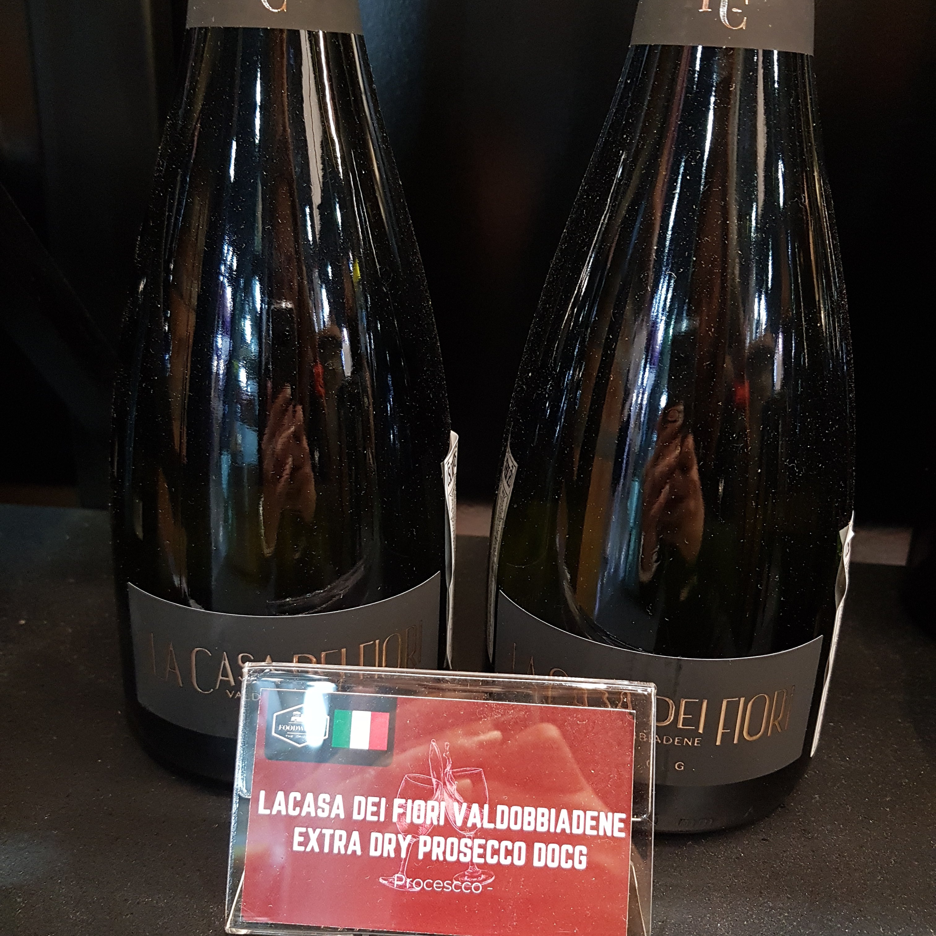 La casa Dei Fiori Valdobbiadene Extra Dry Prosecco DOCG - The Foodworks 